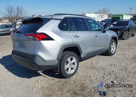 2021 Toyota Rav4 Xle/Xle Premium from USA, damaged, VIN 2T3P1RFV6MC176394